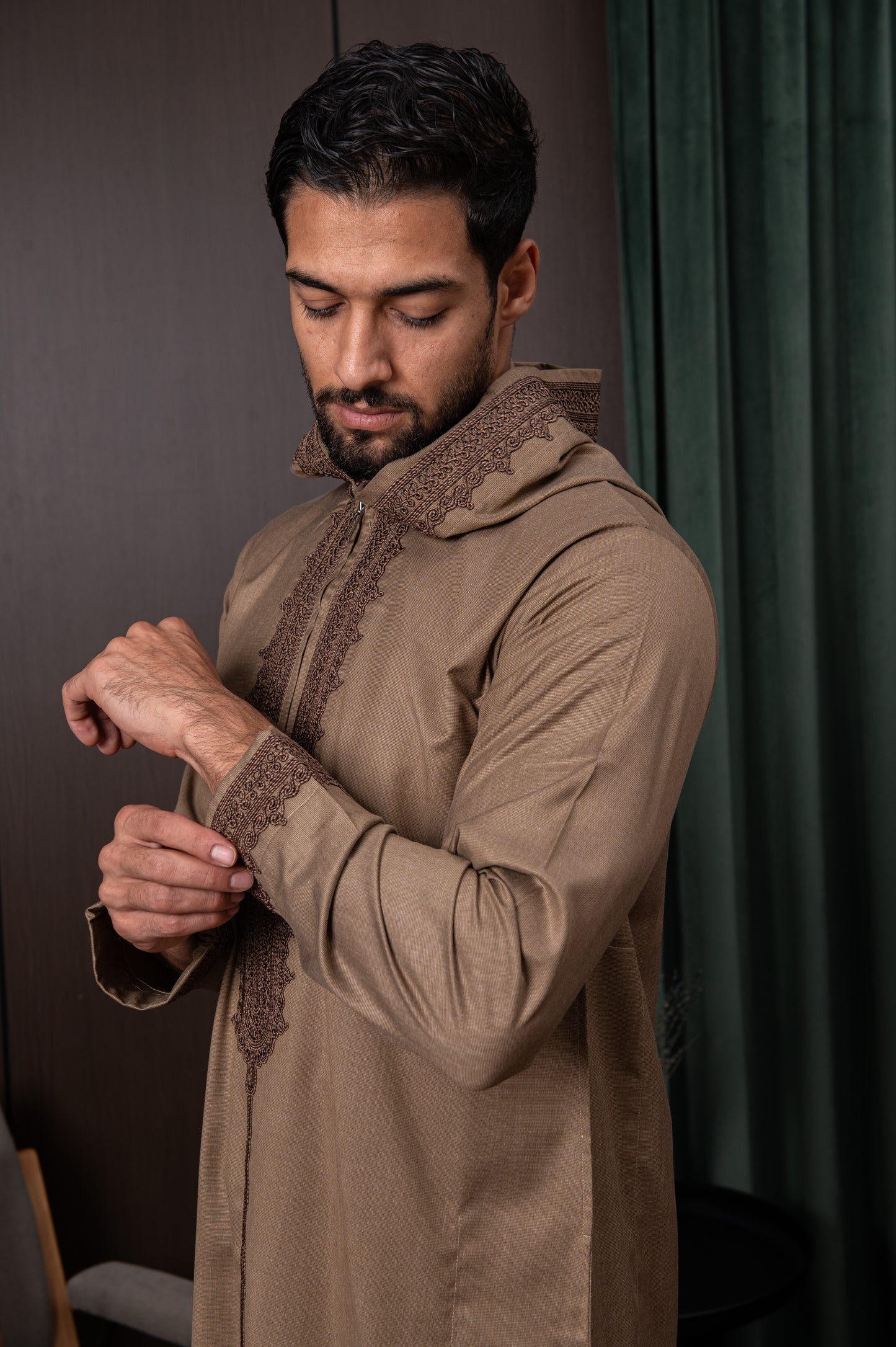 Moroccan Thobe- Pebble Brown