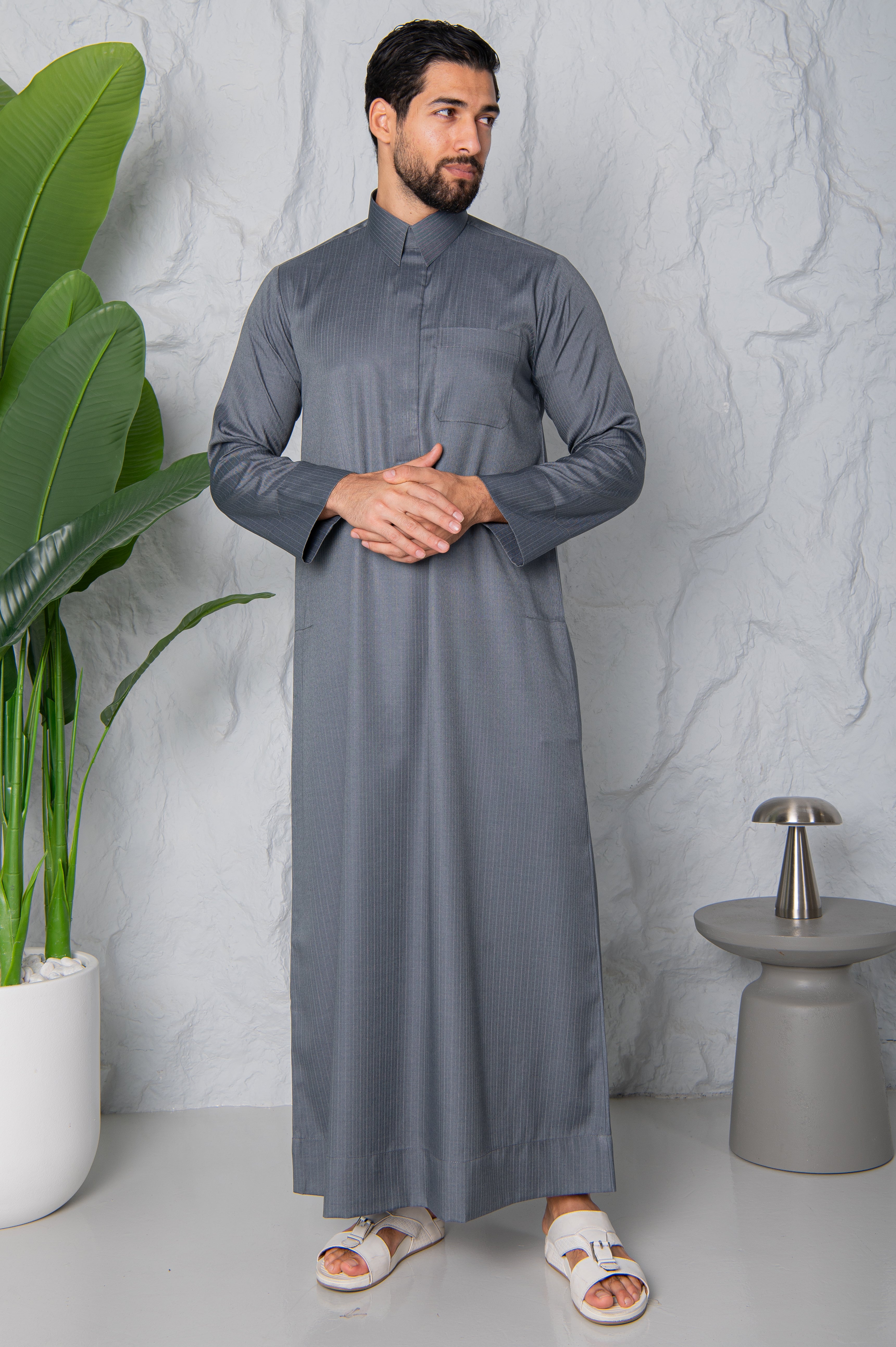 Qatari Thobe- Grey Pinstripe