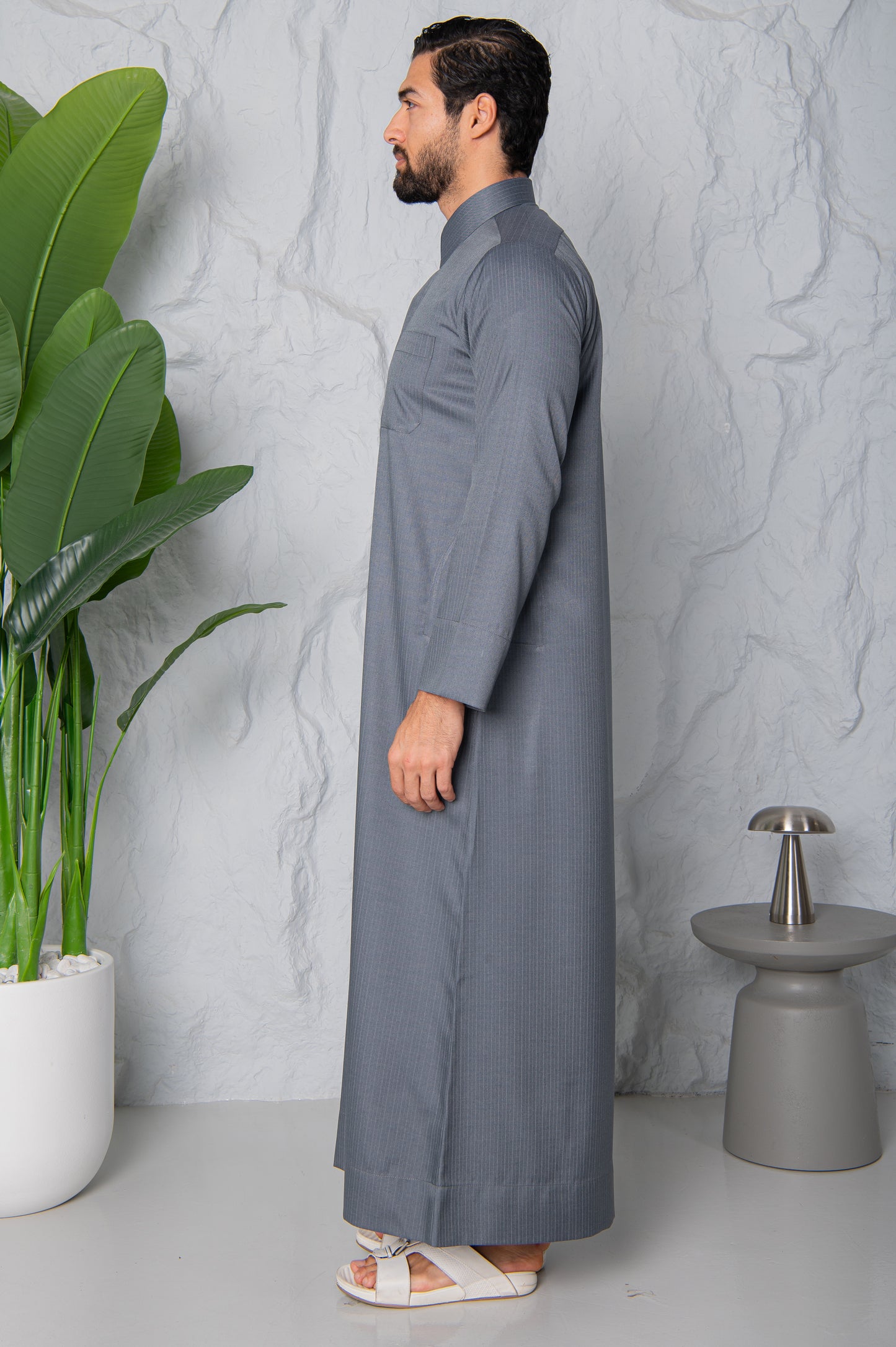 Qatari Thobe- Grey Pinstripe