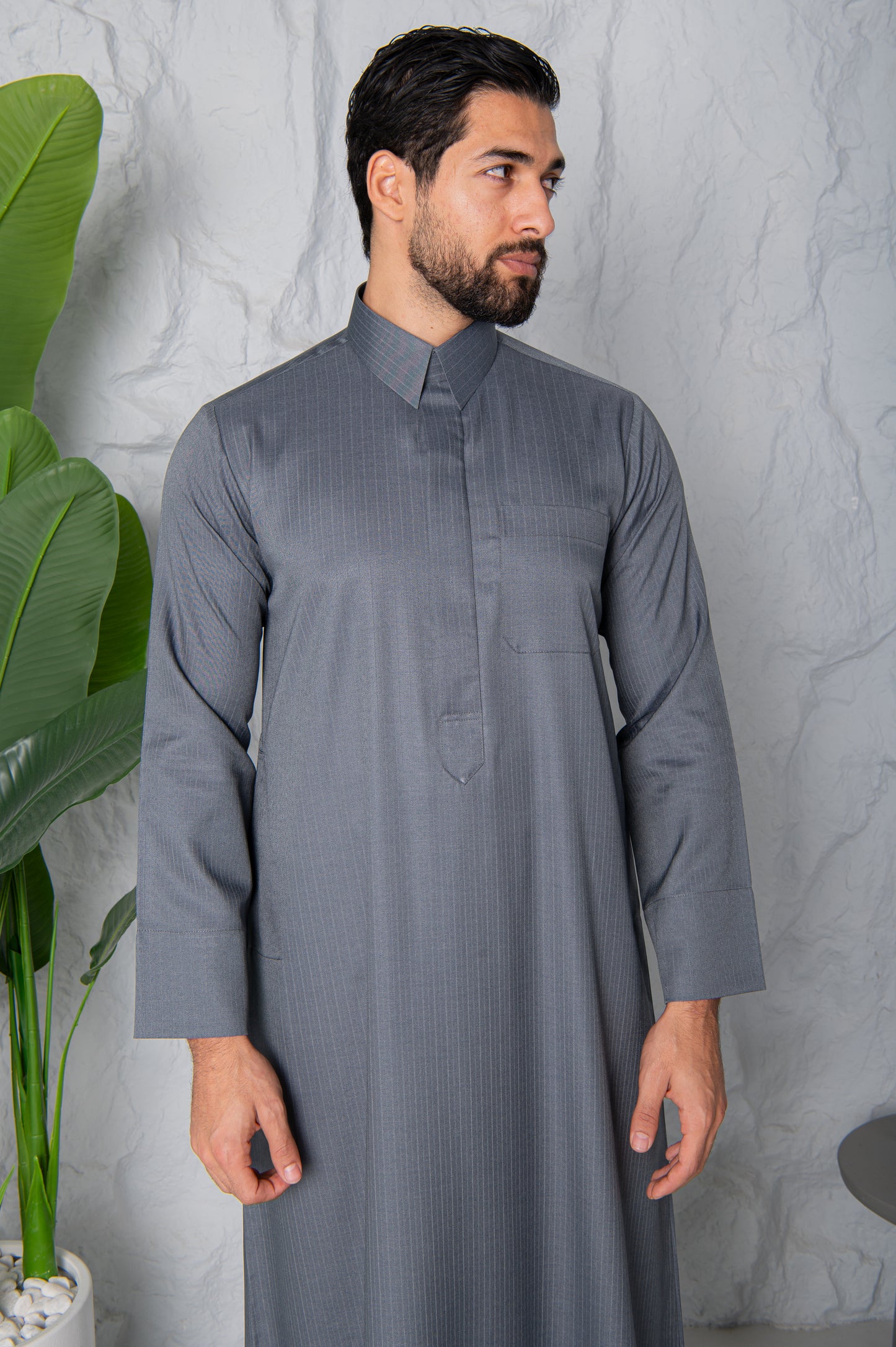 Qatari Thobe- Grey Pinstripe