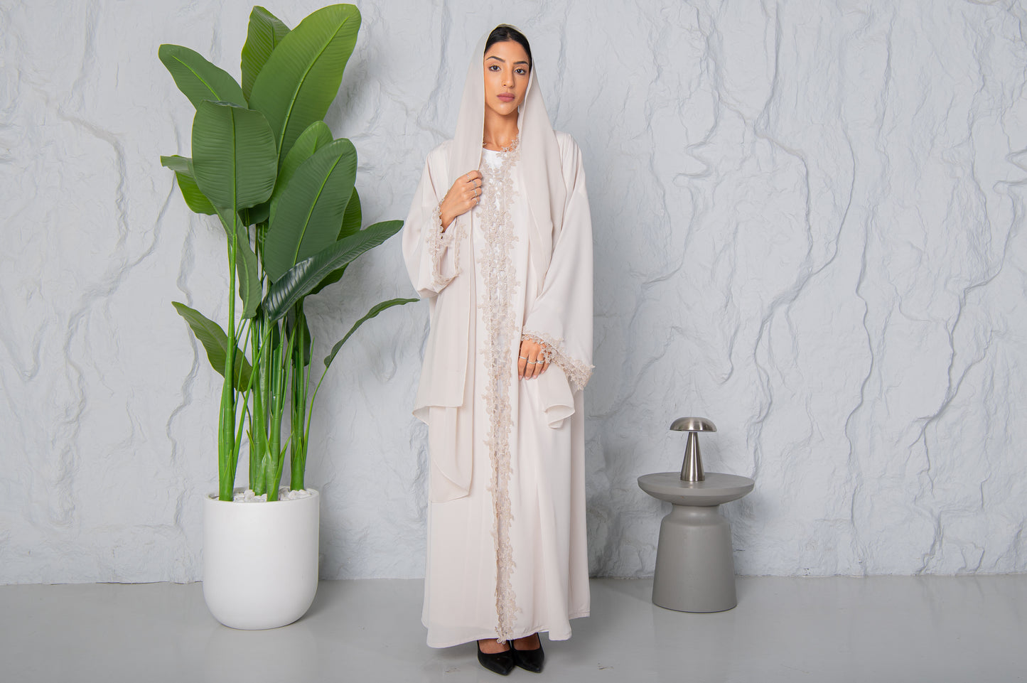 Mira Abaya- Classic Ivory