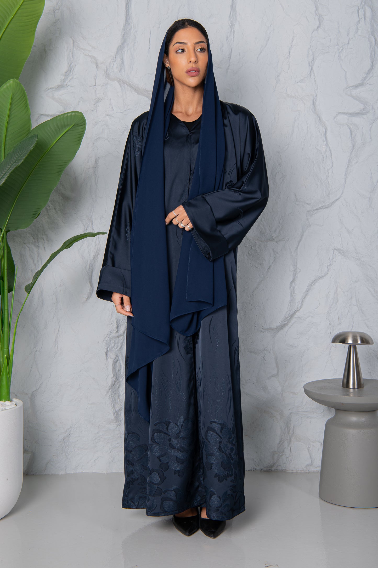 Zahi Abaya- Navy