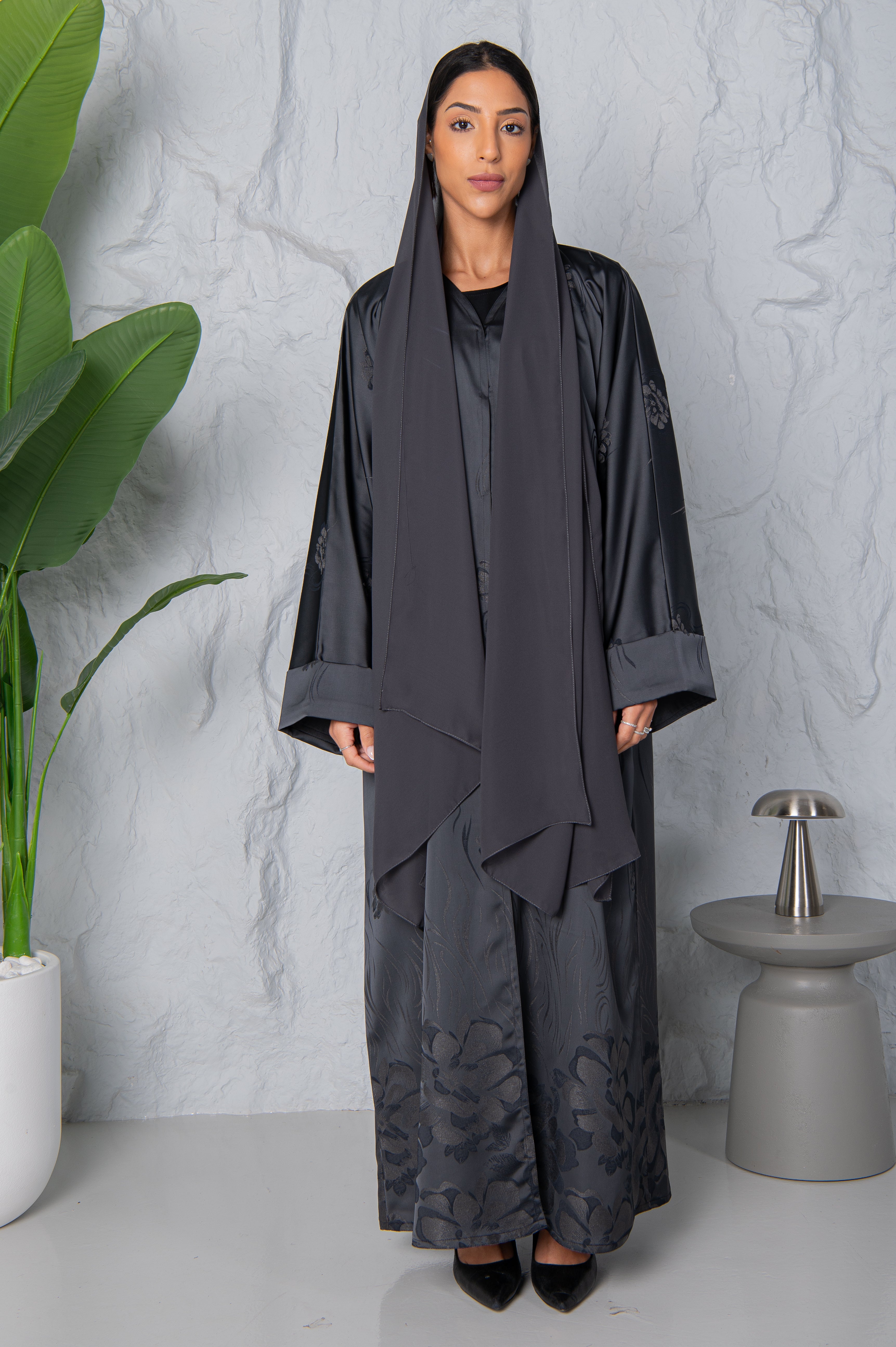 Zahi Abaya- Grey