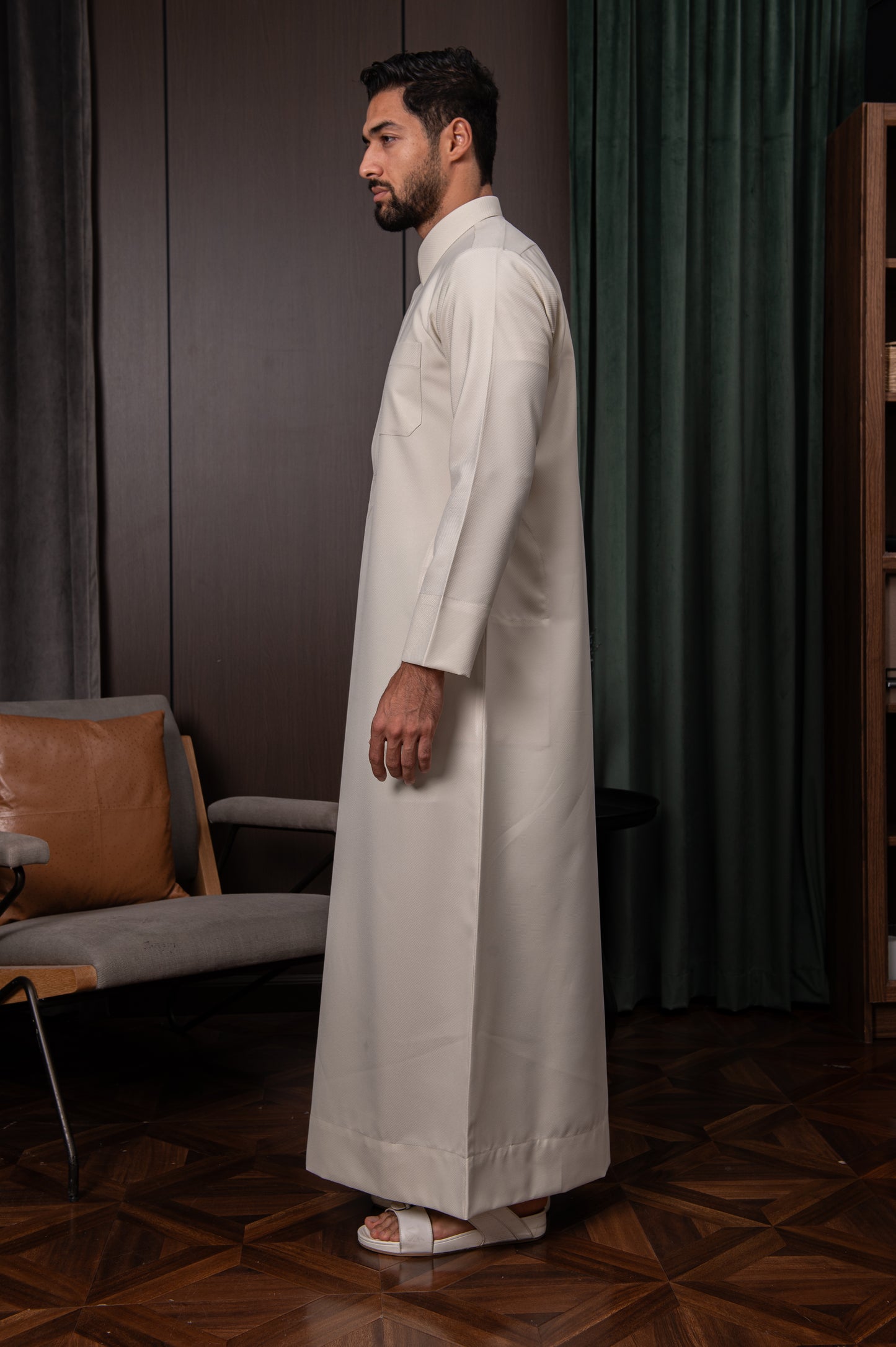 ثوب قطري - لون رمادي داكن