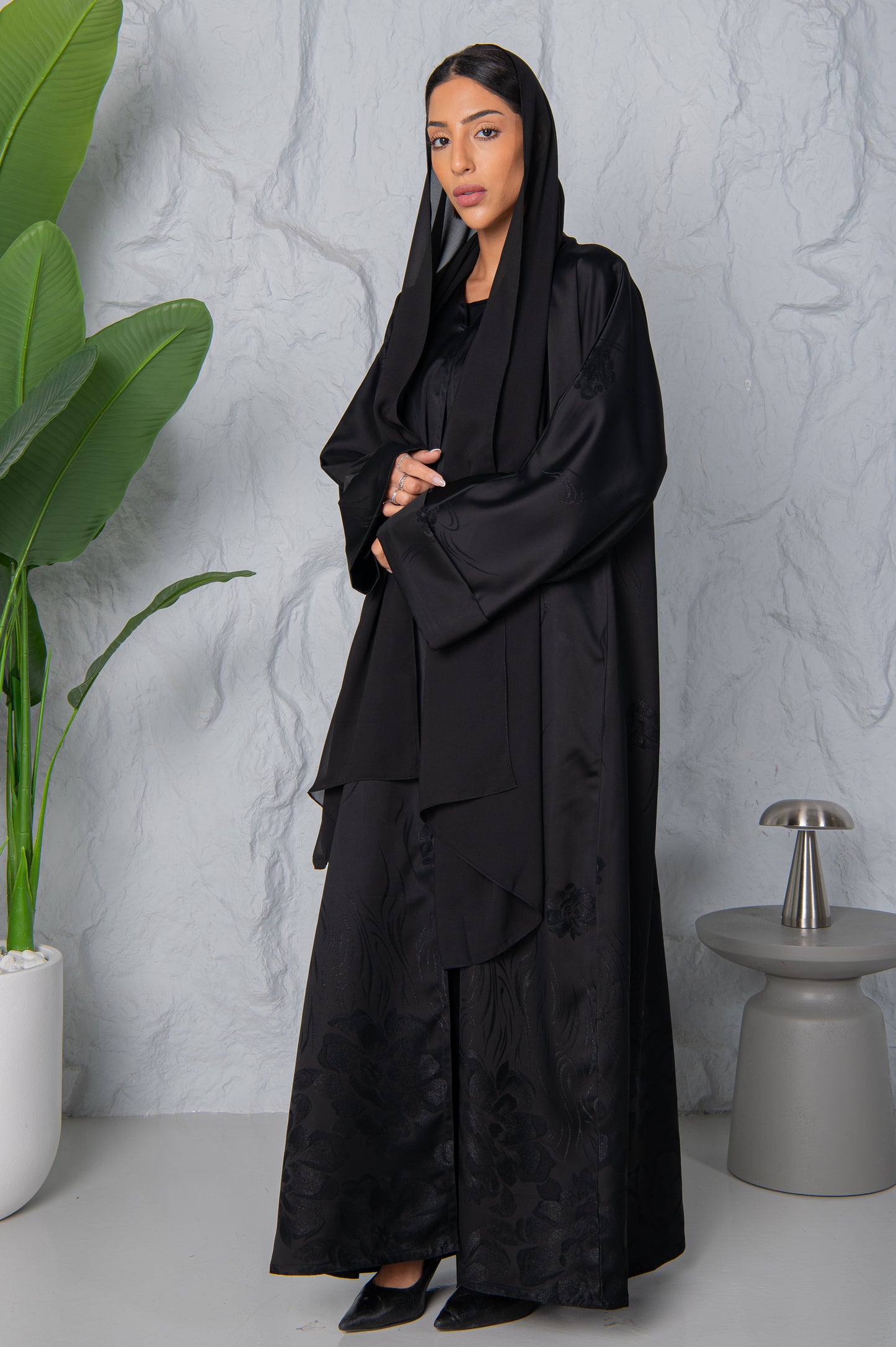 Zahi Abaya- Black