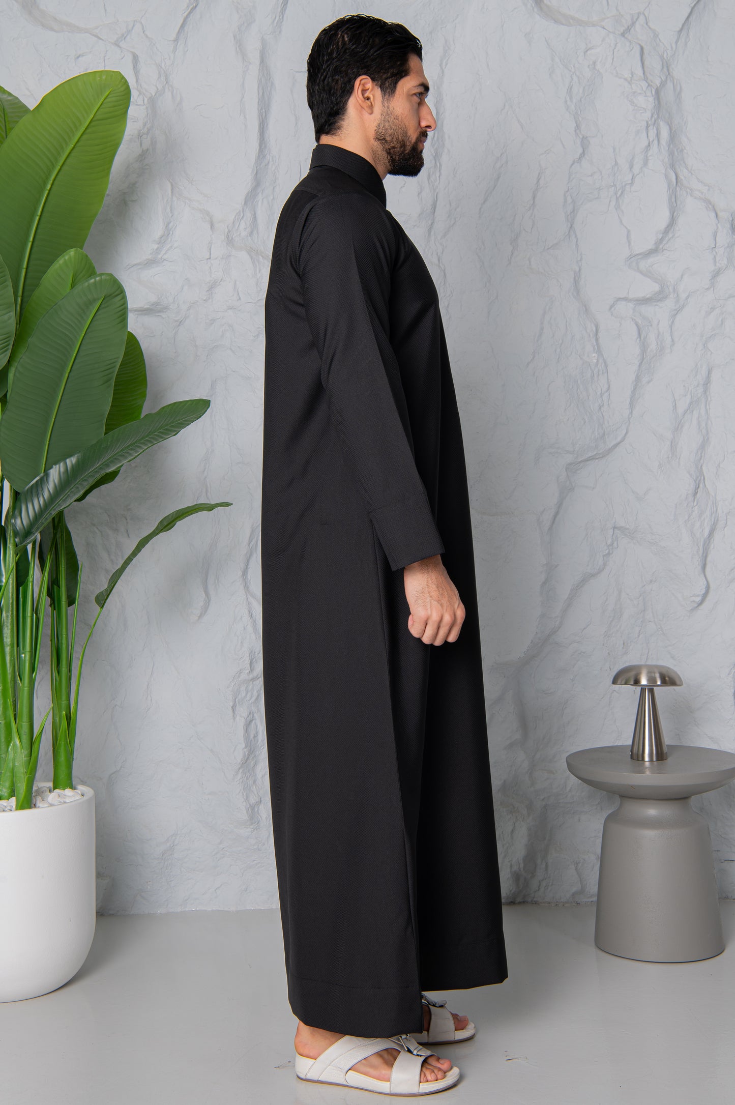 Qatari Thobe- Shadow Black