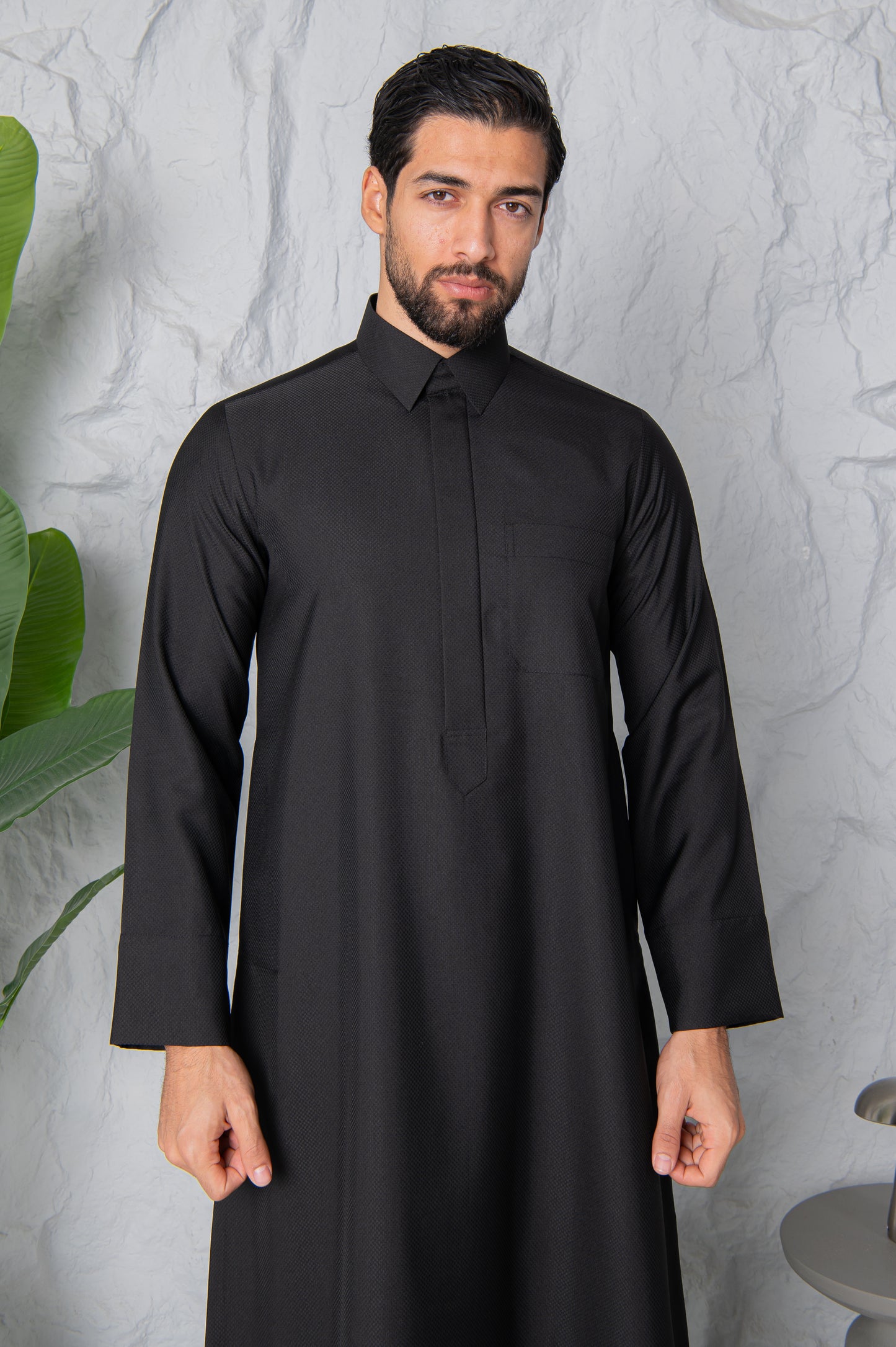Qatari Thobe- Shadow Black